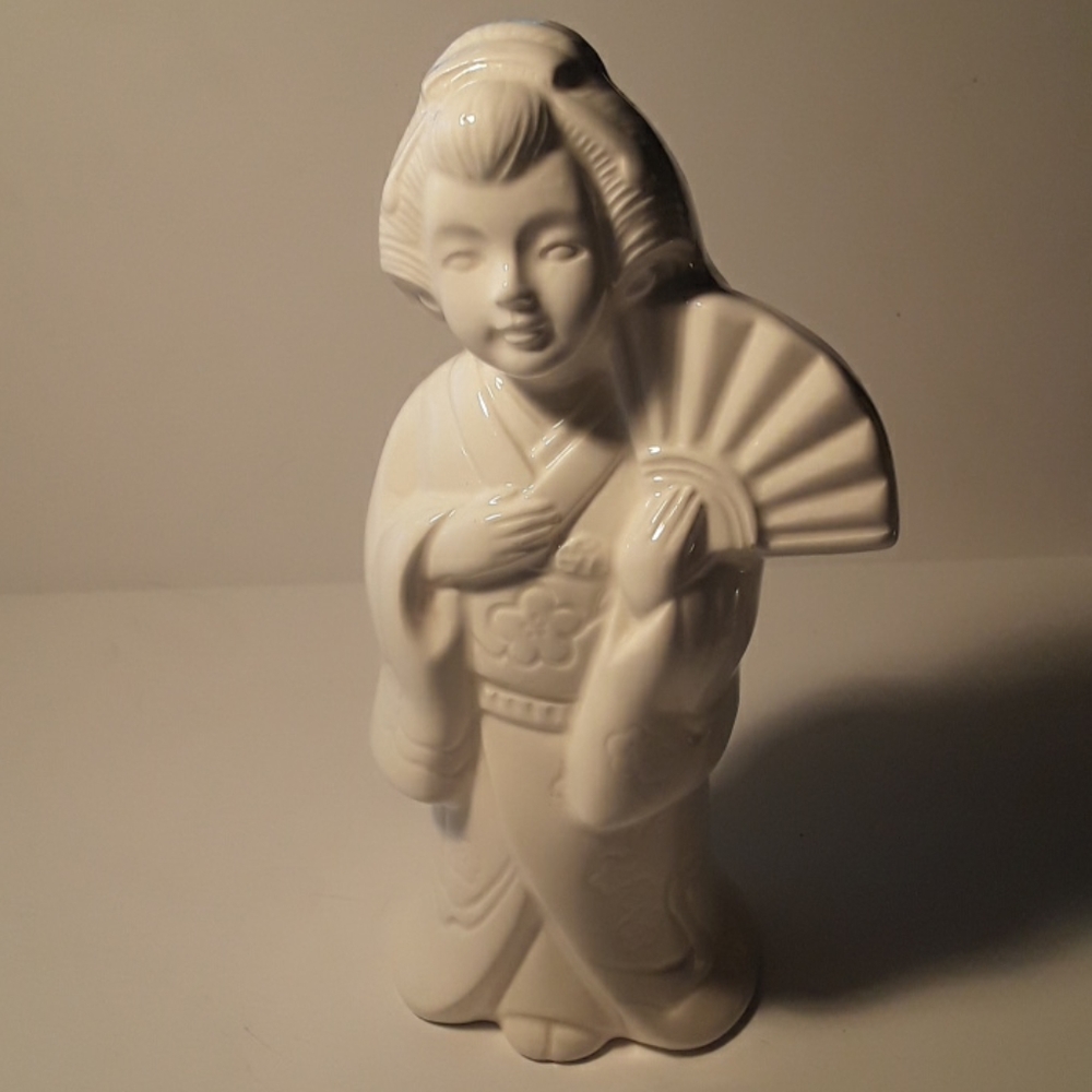 Benihana Geisha Girl Drinkware Tiki Bar Vintage